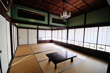 Old-style Japanese Inn Takamatsuya of Teshima