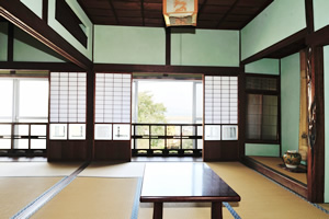 Old-style Japanese Inn Takamatsuya of Teshima